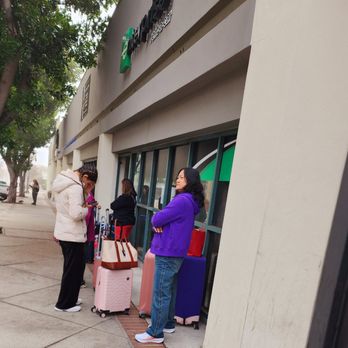 Enterprise Rent-A-Car - Line outside Enterprise 15 minutes after opening. - Car Rental Near Me - San Pedro, California