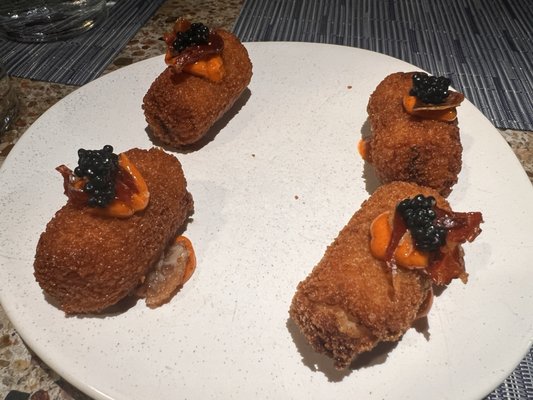 Vinya Wine & Market by null