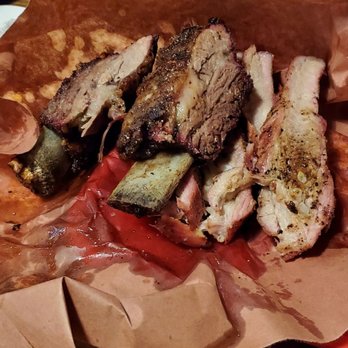 Cooper's Old Time Pit Bar-B-Que - Pork and beef ribs - Barbeque Near Me - Austin, Texas