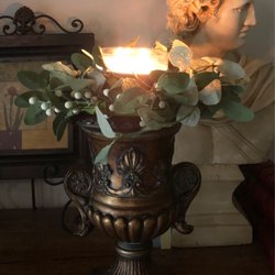 I saw this look on Pinterest and liked it so I ended up adding a wreath and candle.
