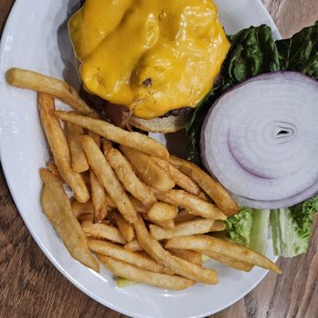 Anchor Bar Leesburg - Cheeseburger - Chicken Wings Near Me - Leesburg, Virginia