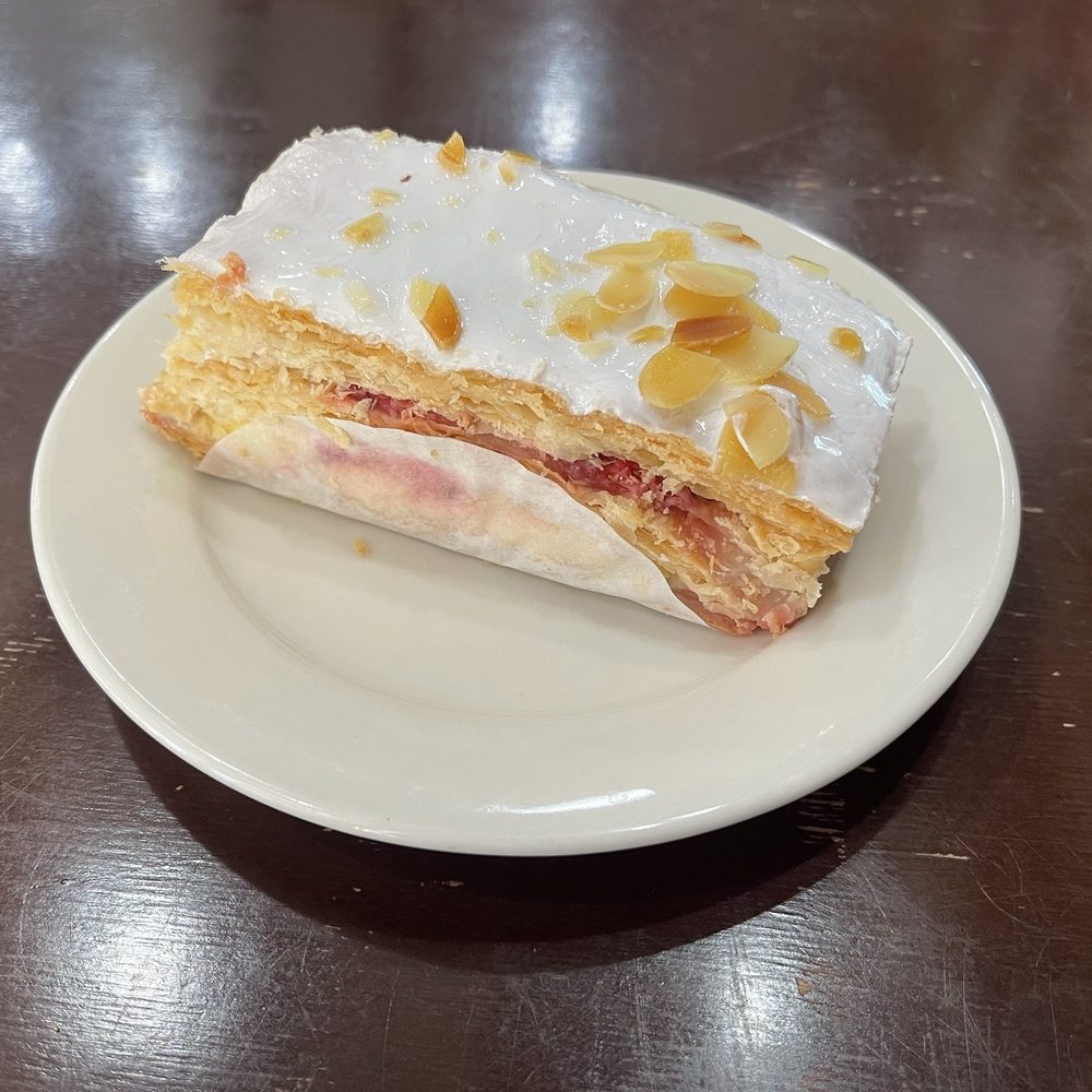 la Madeleine - Strawberry Napoleon - Bakeries Near Me - San Antonio, Texas