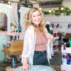 Dapper In A Day - Hi, I'm your new hairstylist. I can't wait to meet you!
