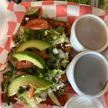 Taqueria El Pillo - Tacos Near Me - Katy, Texas