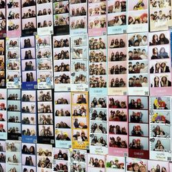 Life4cuts - Wall of photos
