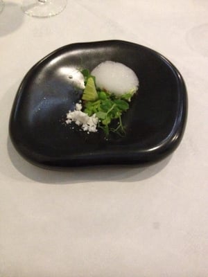 La Table Saint Crescent by null