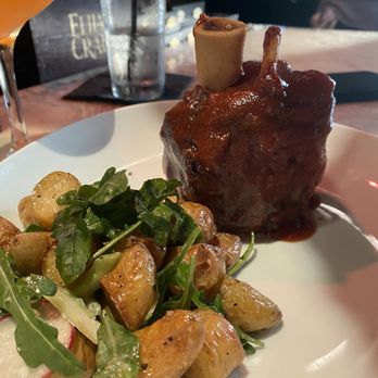 The Barterhouse Ybor - Guava bbq pork shank - New American Near Me - Tampa, Florida