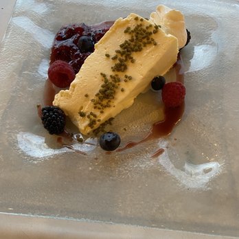 Restaurant 17 - New American Near Me - Travelers Rest, South Carolina