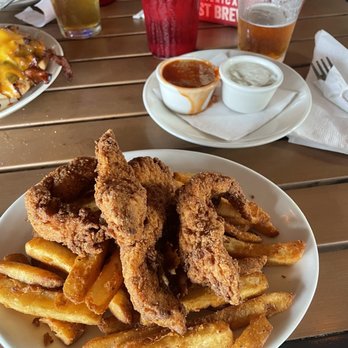 Half Wall - Chicken Tenders - American Near Me - New Smyrna Beach, Florida Half Wall - Chicken Tenders - American Near Me - New Smyrna Beach, Florida
