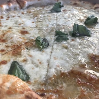 Criscito Pizza - Honey Garlic: looks bland but it has loads of flavor. - Caterers Near Me Criscito Pizza - Honey Garlic: looks bland but it has loads of flavor. - Caterers Near Me