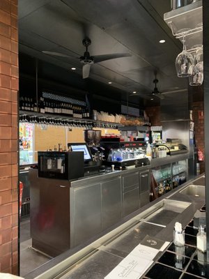 Central Bar by null