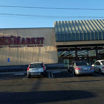 World Market - Smaller store in a congested area; not as nice as other World Mkts. - Furniture Stores Near Me - Pasadena, California