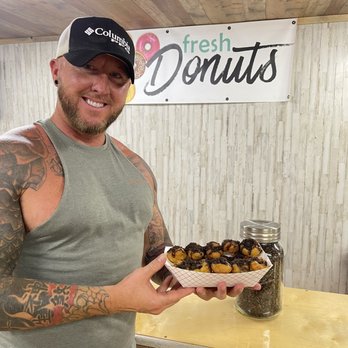 Lit'l Donut Shop - Donuts Near Me - Gatlinburg, Tennessee Lit'l Donut Shop - Donuts Near Me - Gatlinburg, Tennessee