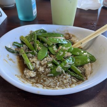 Papa’s Thai Cafe - Snow peas and Asparagus & Snow Pea - Thai Near Me - San Luis Obispo, California Papa’s Thai Cafe - Snow peas and Asparagus & Snow Pea - Thai Near Me - San Luis Obispo, California