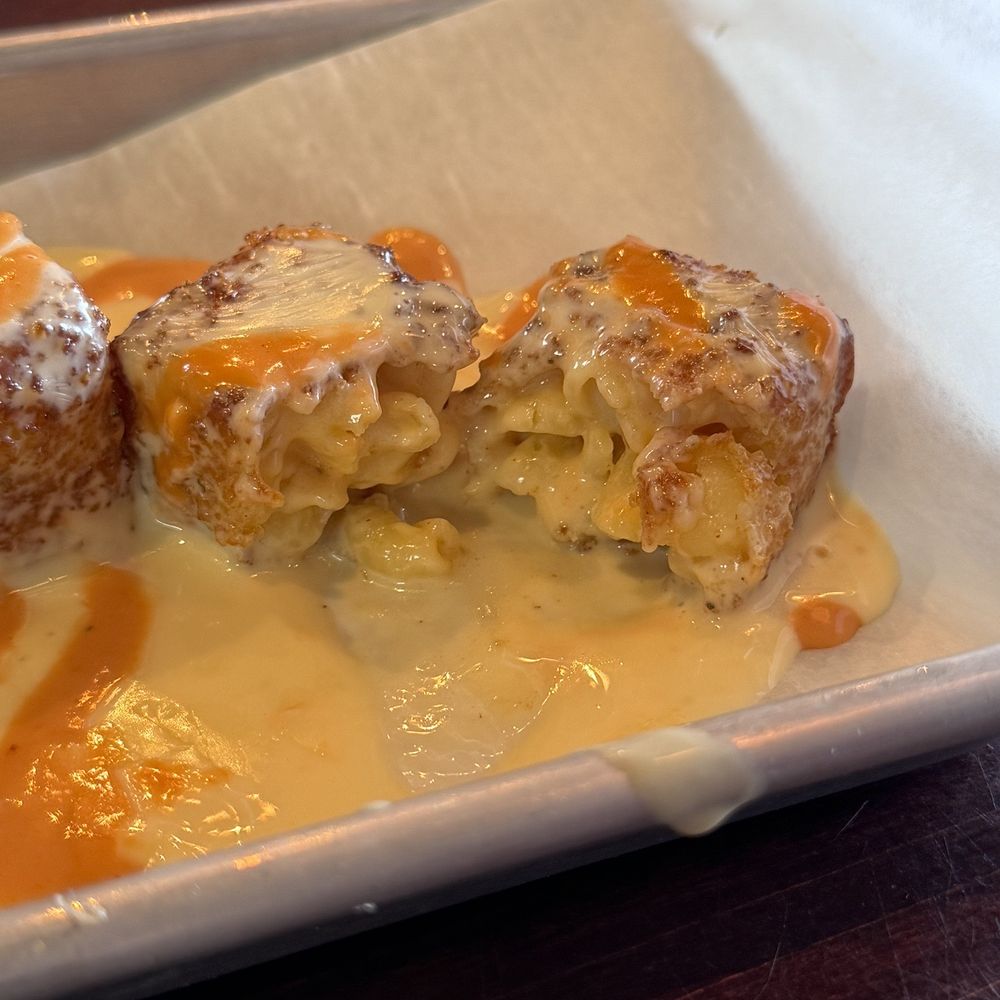 Royale with Cheese - Fried Mac and Cheese cut open - Burgers Near Me - Detroit, Michigan Royale with Cheese - Fried Mac and Cheese cut open - Burgers Near Me - Detroit, Michigan