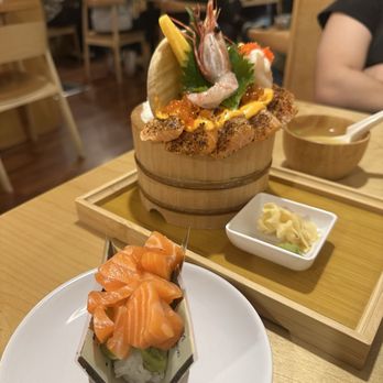 Ramen Nori - Salmon Avocado Roll and Seared Salmon Chirashi bowl - Sushi Bars Near Me - Bellevue, Washington Ramen Nori - Salmon Avocado Roll and Seared Salmon Chirashi bowl - Sushi Bars Near Me - Bellevue, Washington