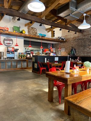 Piggybacks BBQ & Catfish by null