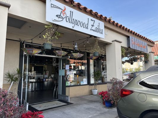 Bollywood Zaika by null