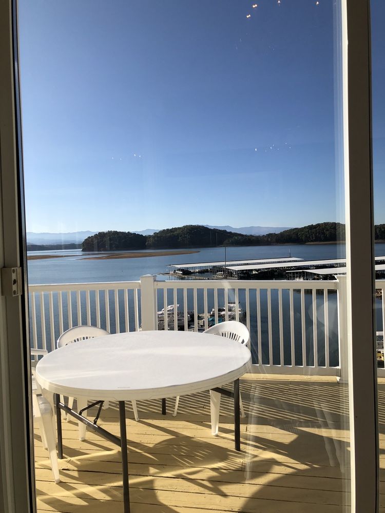 MOUNTAIN HARBOR INN 95 Photos & 36 Reviews 1199 Hwy 139, Dandridge