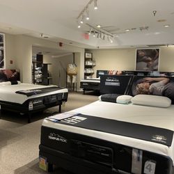 SlumberWorld Honolulu