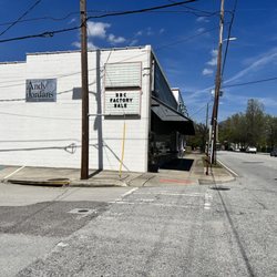 Andy Jordan's Bicycle Warehouse - Nice shop, and thanks for the local trails info Ben!