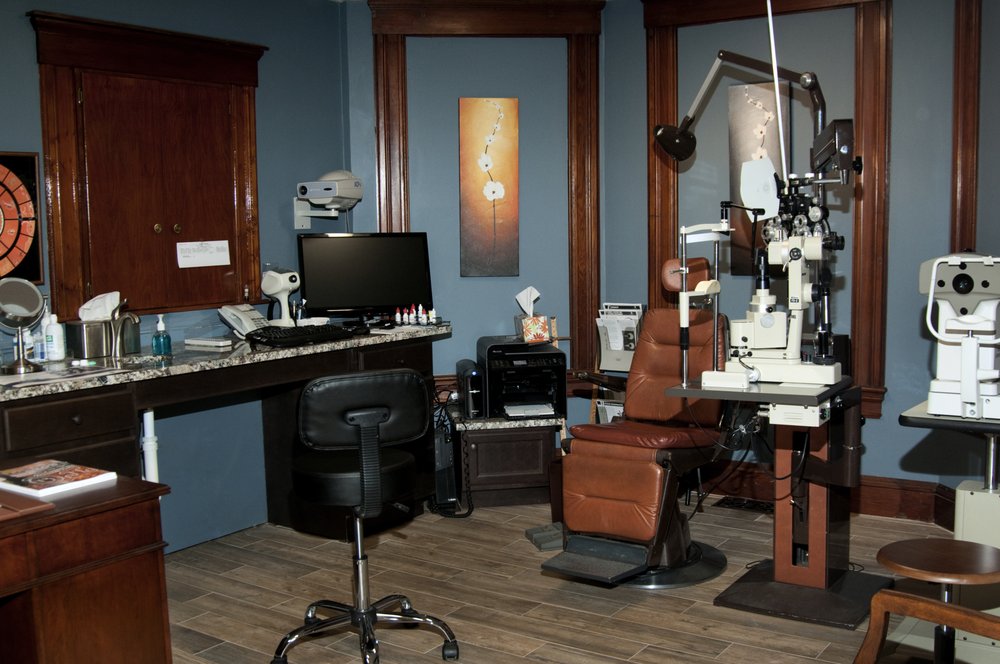 RAFFAELE PETROSINO, OD WAKEFIELD VISION CARE Updated May 2024 22