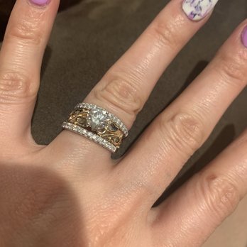 Larkin Jewelers - My absolutely stunning wedding ring. Thanks be to Larkin Jewelers! - Jewelry Near Me - Tacoma, Washington Larkin Jewelers - My absolutely stunning wedding ring. Thanks be to Larkin Jewelers! - Jewelry Near Me - Tacoma, Washington
