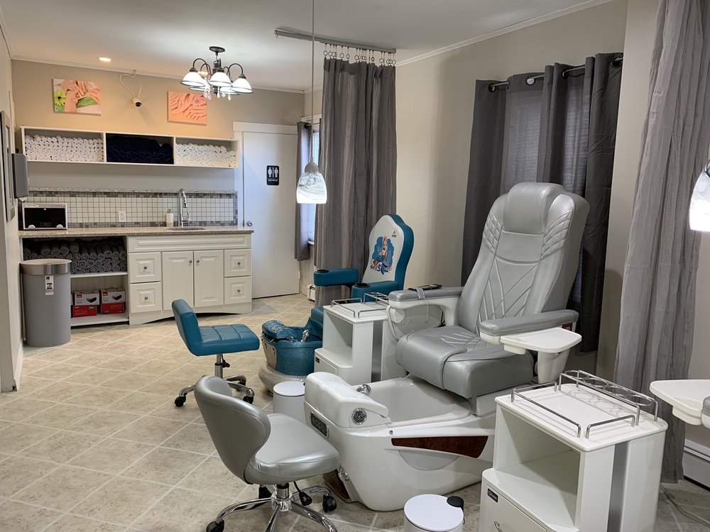 NANA NAILS & SPA 20 Photos & 12 Reviews 408 Cabot St, Beverly, MA