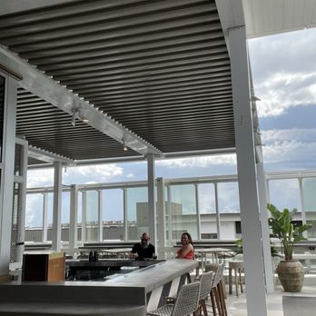 Sal Y Mar - Rooftop Bar - Bars Near Me - Tampa, Florida Sal Y Mar - Rooftop Bar - Bars Near Me - Tampa, Florida