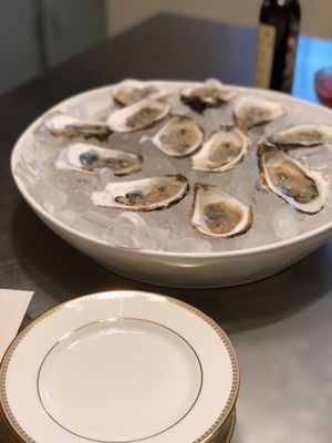 Gus & Co. Seafood Market by null