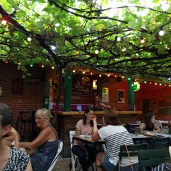 La Bodega - Ambiance festive environnement agréable.