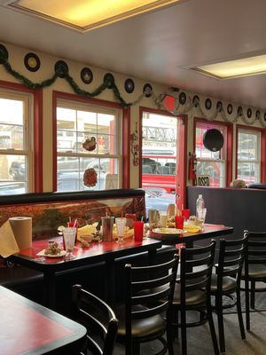 Cedar Glen Malt Shop by null