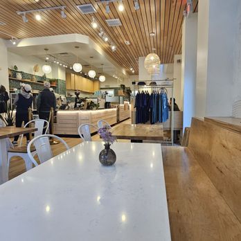 Drift Coffee & Kitchen  - Clean welcoming vibe. - Coffee & Tea Near Me - Wilmington, North Carolina