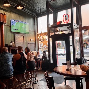 Mad Capper Saloon & Eatery - Interior - American Near Me - Stillwater, Minnesota