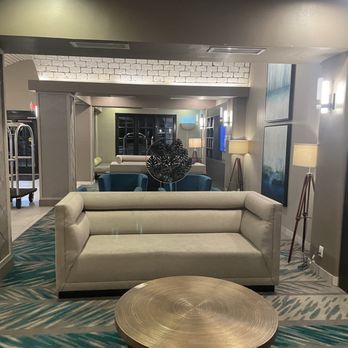 Embassy Suites by Hilton Arcadia Pasadena Area - Hotels Near Me - Arcadia, California