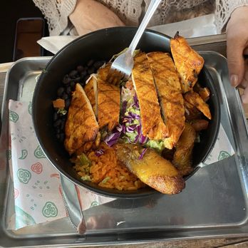Plaza Del Mariachi - Chicken Bowl - Mexican Near Me - Kinston, North Carolina