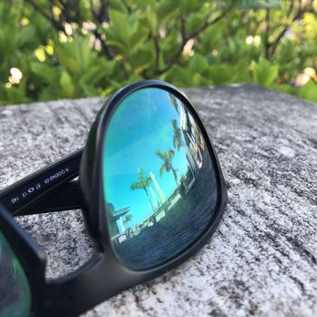 The Beachcomber - Reflecting on our stay. - Hotels Near Me - St. Pete Beach, Florida