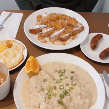 Brunch Everyday - Biscuits & Sausage Gravy and Apple French toast. - Coffee & Tea Near Me - Conshohocken, Pennsylvania