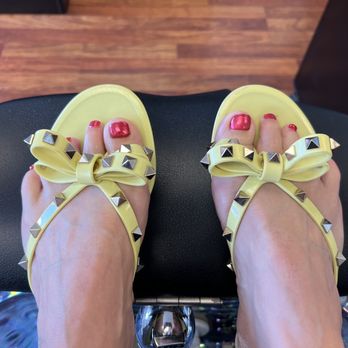 Allure Nail Studio - My toes after a pedi - Nail Salons Near Me - Walla Walla, Washington Allure Nail Studio - My toes after a pedi - Nail Salons Near Me - Walla Walla, Washington
