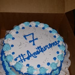 Mommy's Dominican Cakes - Best dominican cakes around #anotherone
