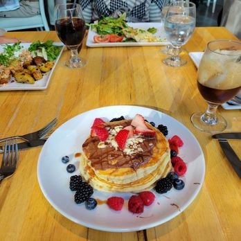 Avli on The Park - Nice brunch spread with some Greek flair - Greek Near Me - Chicago, Illinois Avli on The Park - Nice brunch spread with some Greek flair - Greek Near Me - Chicago, Illinois