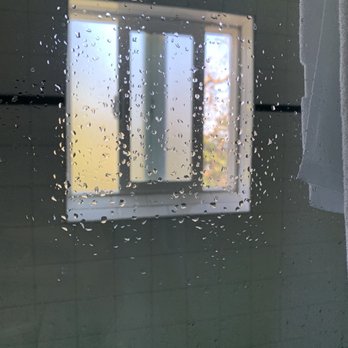 Cambria Beach Lodge - Yes you can see the ocean from the shower in room 1 - Hotels Near Me - Cambria, California
