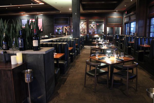 Larsen's Grill by null