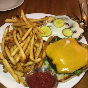 Seabirds Kitchen - Beets me burger - Vegan Near Me - Costa Mesa, California