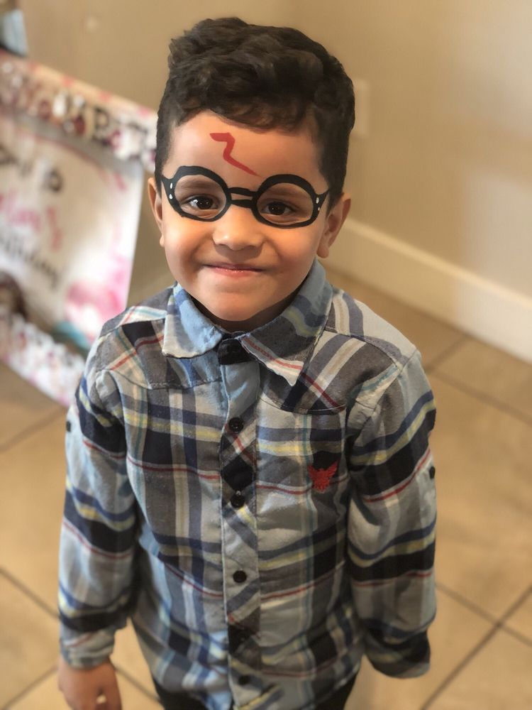 FACE PAINTING ILLUSIONS & BALLOON ART Updated October 2024 67