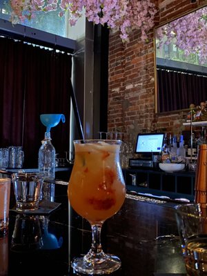 Leda's Cocktail Lounge by null