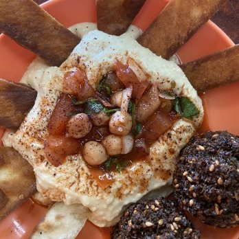 Mr. Kebab - Hummus with pita crackers - Turkish Near Me - Union City, California Mr. Kebab - Hummus with pita crackers - Turkish Near Me - Union City, California