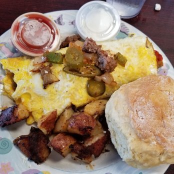 Wooden Spoon - Mexican omelet w/beef, cheese, green peppers, onions, jalapeños, salsa and sour cream. - American Near Me - Marathon, Florida Wooden Spoon - Mexican omelet w/beef, cheese, green peppers, onions, jalapeños, salsa and sour cream. - American Near Me - Marathon, Florida