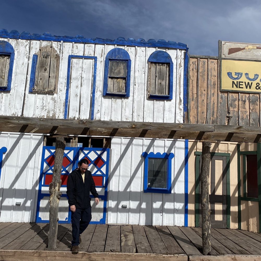 The Roadkill Cafe - scenic area out front - American Near Me - Seligman, Arizona The Roadkill Cafe - scenic area out front - American Near Me - Seligman, Arizona