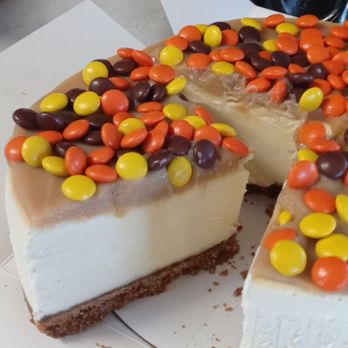 Mr. Sweets - The first slice - Desserts Near Me - Killeen, Texas